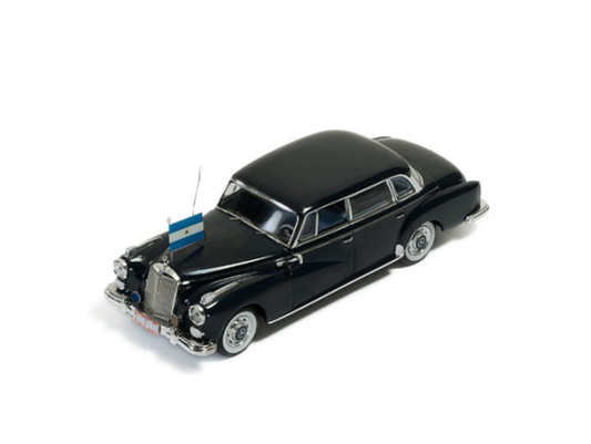 IXO CLC187 Mercedes 300D Limousine - Black - 1/43 Diecast Car Scale Model