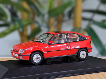 Corgi Vanguards - VA13208 - 1/43 Diecast Car Scale Model - Vauxhall Astra GTE - Carmine Red