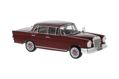 IXO CLC357N Mercedes 220 SE W111 - Red - 1/43 Diecast Car Scale Model